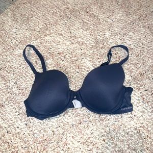 calvin klein t-shirt bra